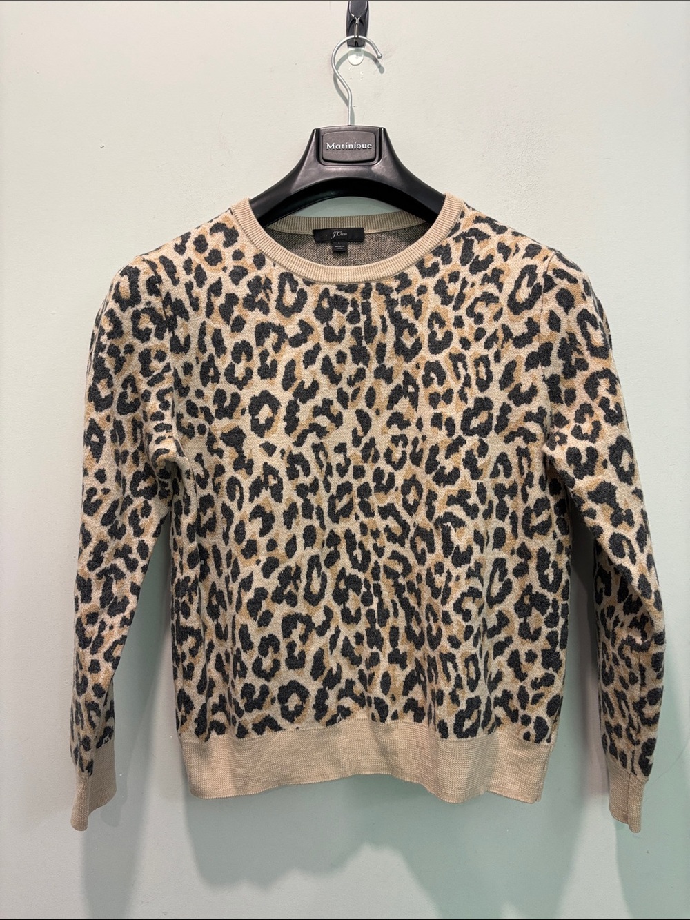 J.Crew 100% Merino Wool Leopard Crewneck Sweater Beige Brown Size M - Picture 2 of 13